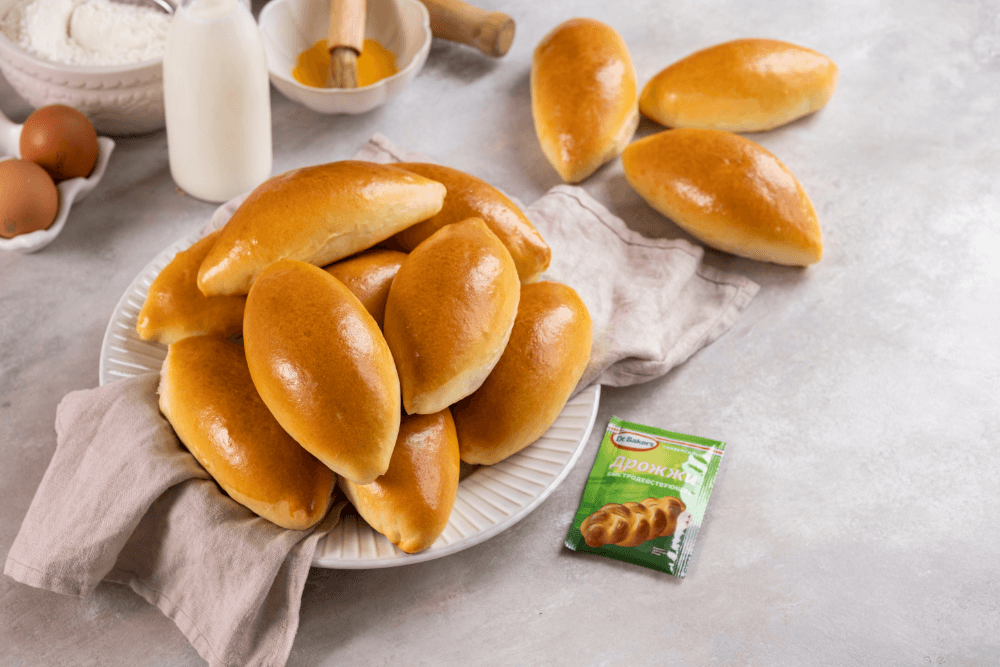 Фото рецепта пирожки с капустой и яйцом