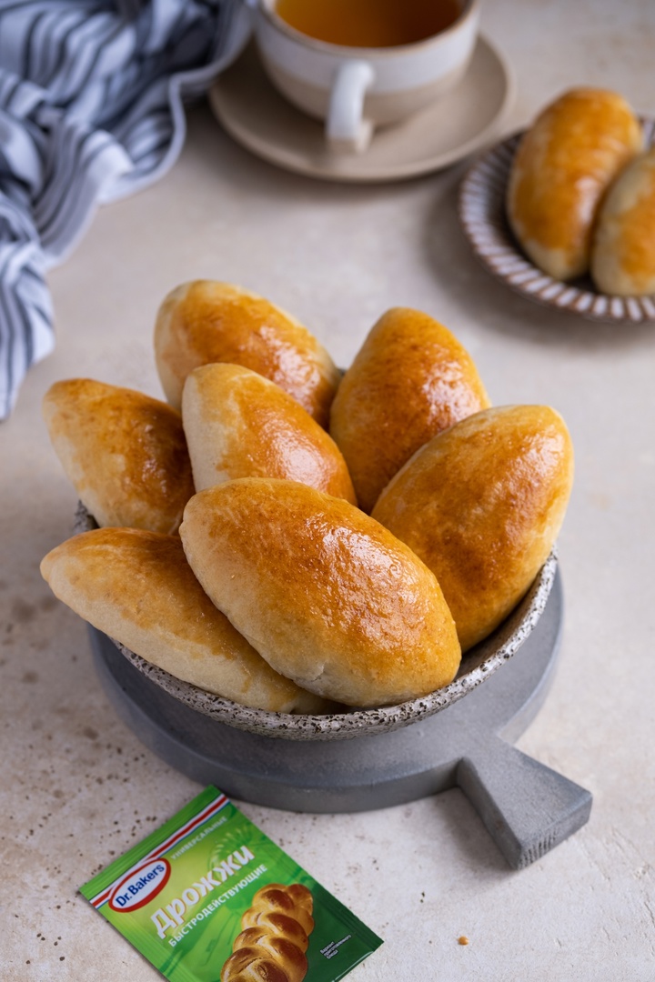 Фото рецепта пирожки с капустой и мясом