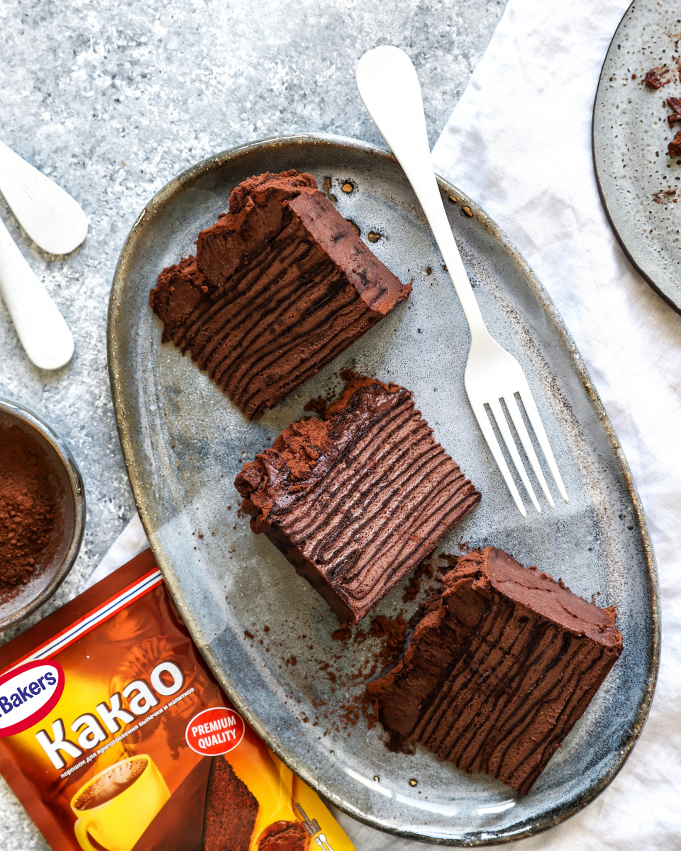 Фото рецепта шоколадный блинный торт