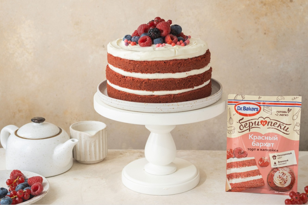 Праздничный торт ресторанного уровня - фото